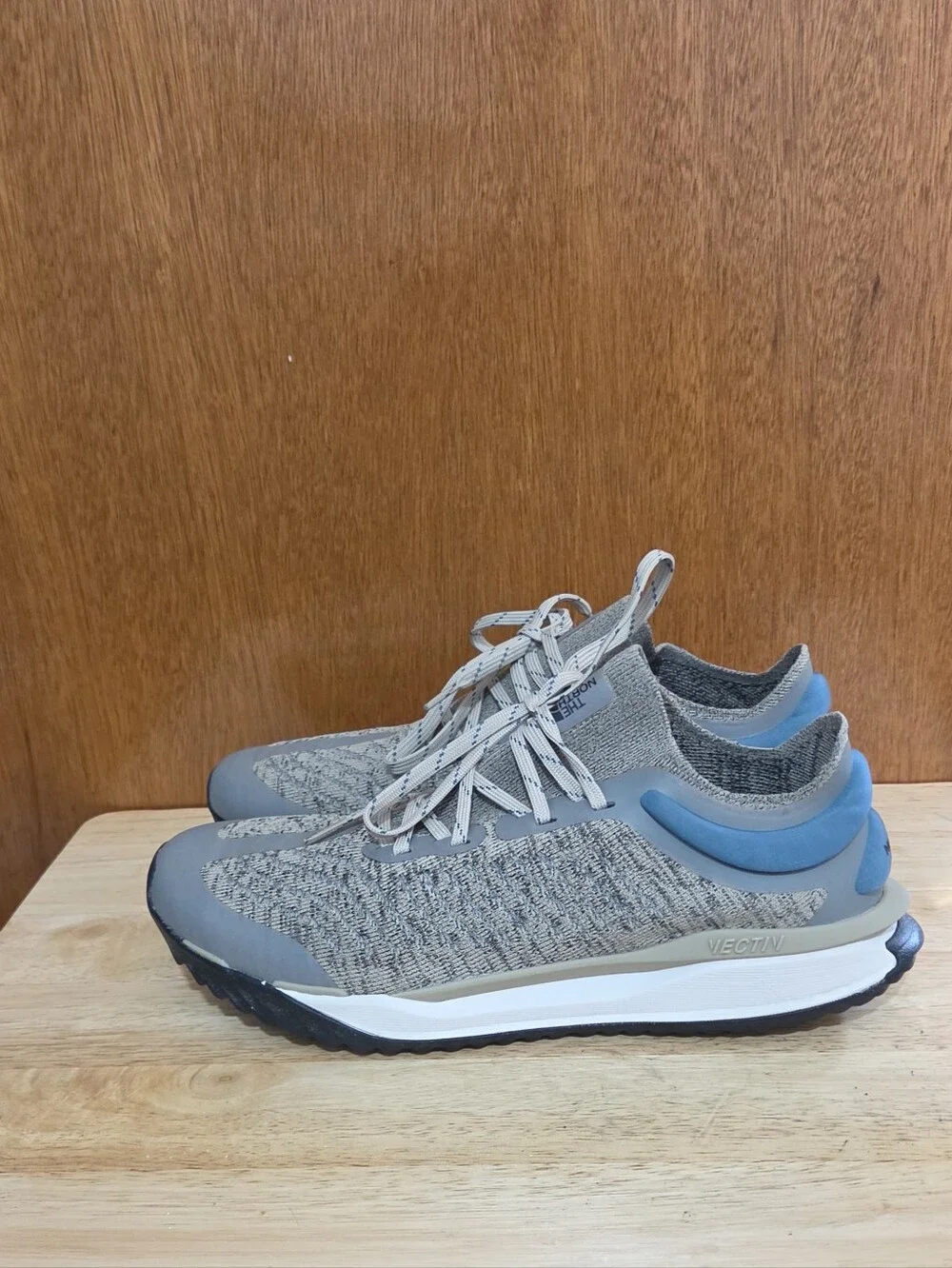 The North Face Mens Vectiv Escape Knit Trail Running Active Shoes Size 10.5